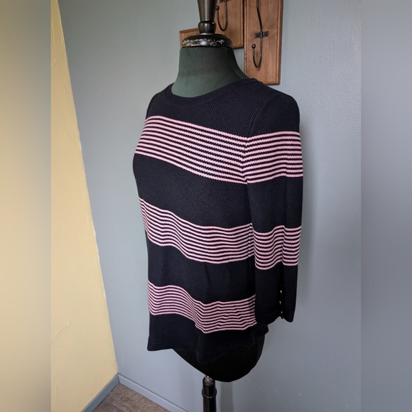 Talbots Navy Blue and Pink Striped Sweater Size Medium - Picture 9 of 12